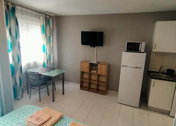 Arquitecto تورّيفيِخا